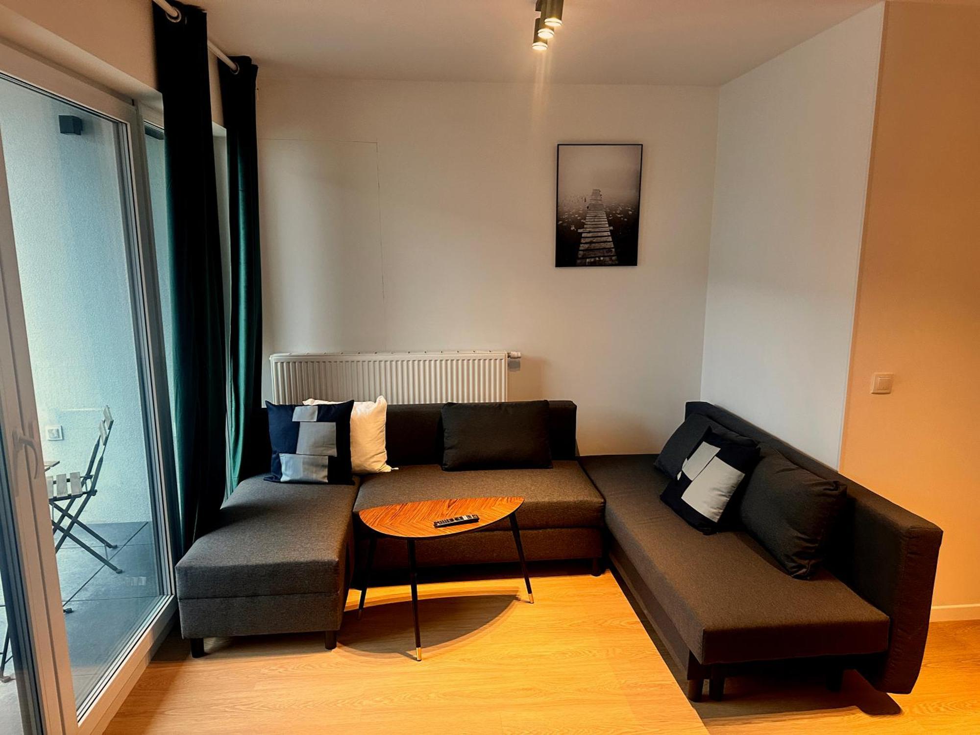 Lineburg Villa Apartments Warsaw Exterior photo