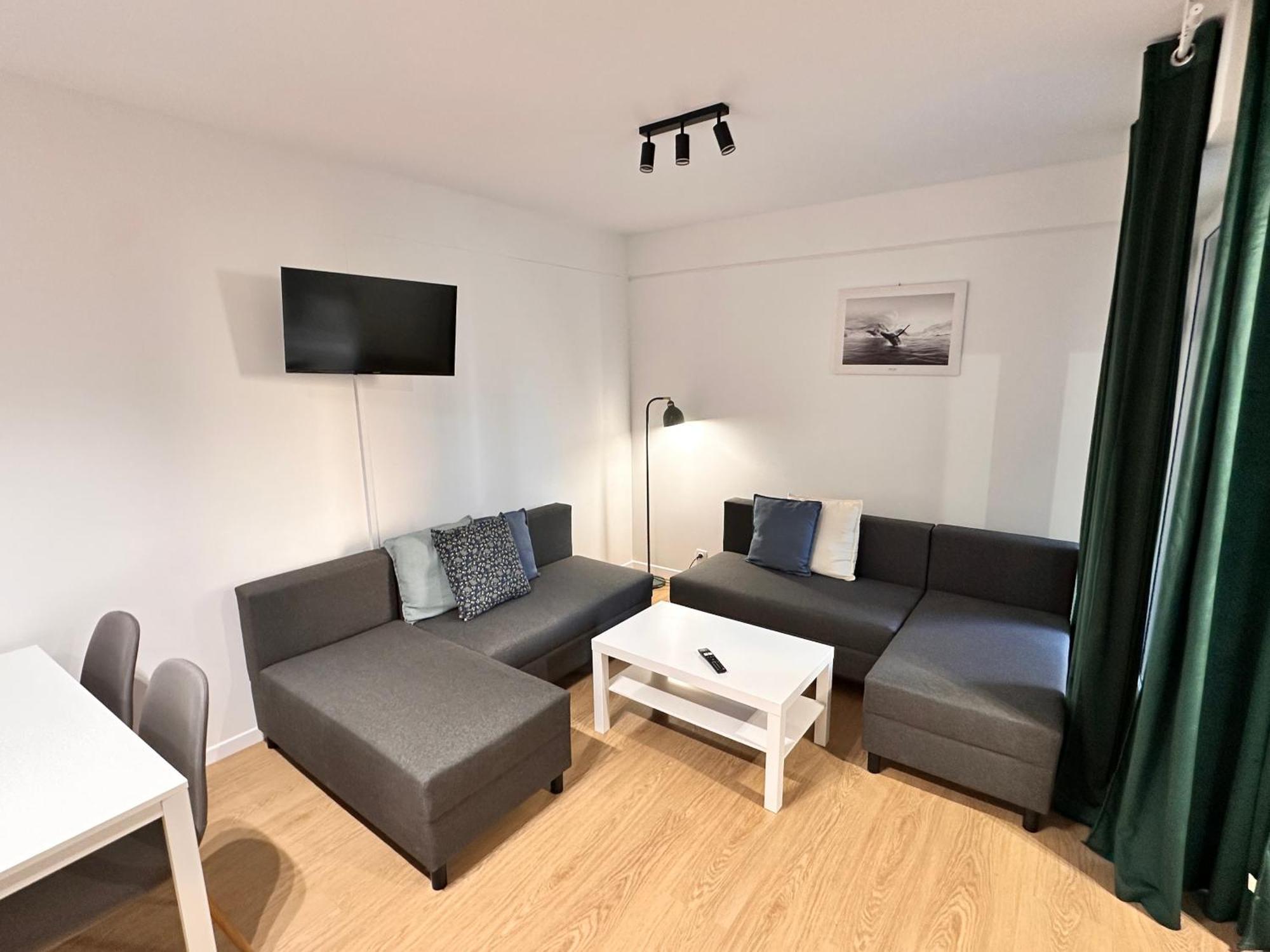 Lineburg Villa Apartments Warsaw Exterior photo