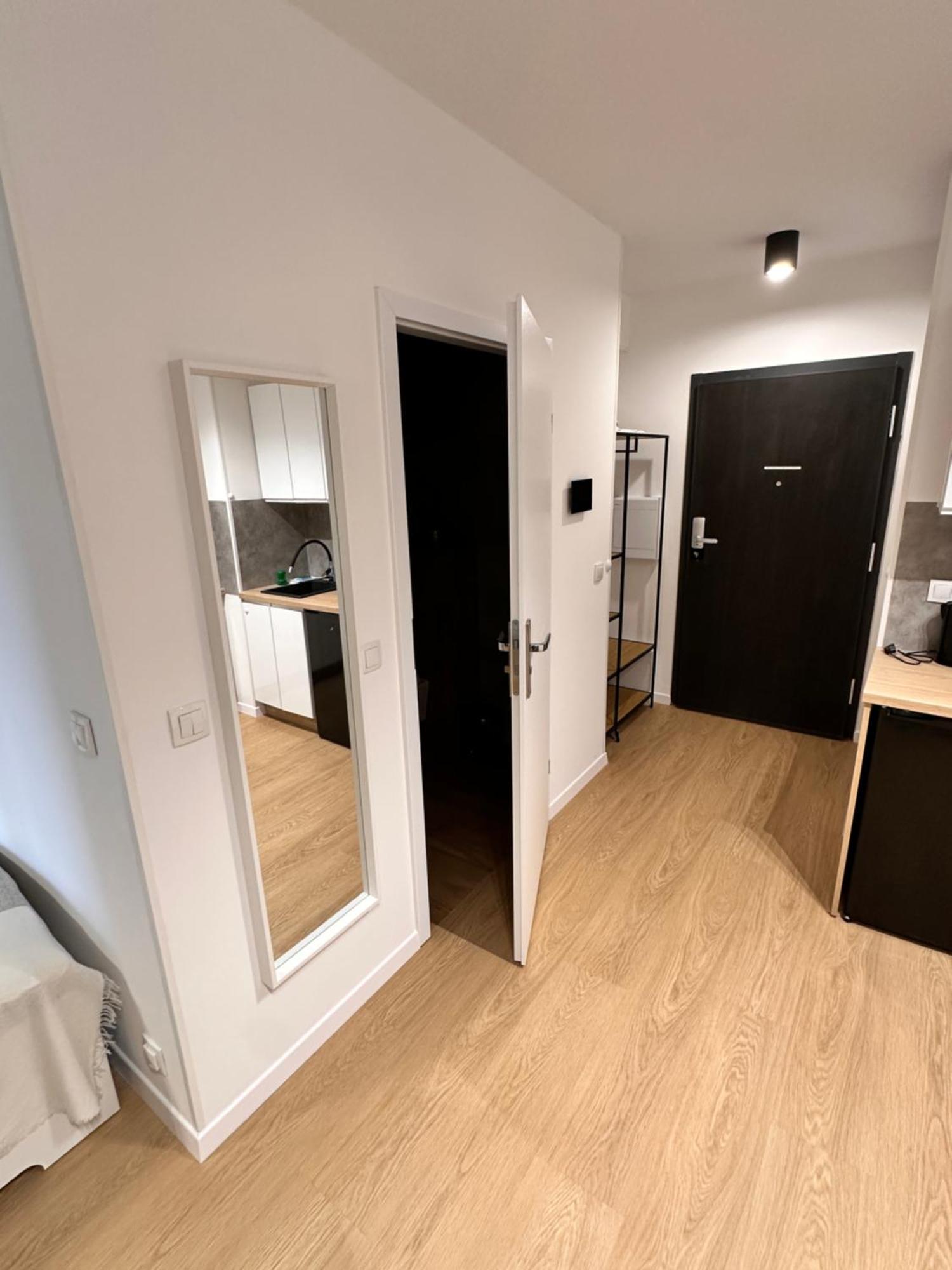 Lineburg Villa Apartments Warsaw Exterior photo
